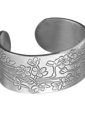December Classic Flower of the Month Bracelet